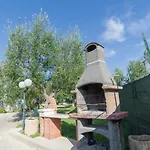 B&B Lido Dei Pini מלון דירות