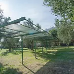 מלון דירות B&B Lido Dei Pini *
