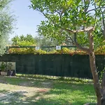 B&B Lido Dei Pini מלון דירות *