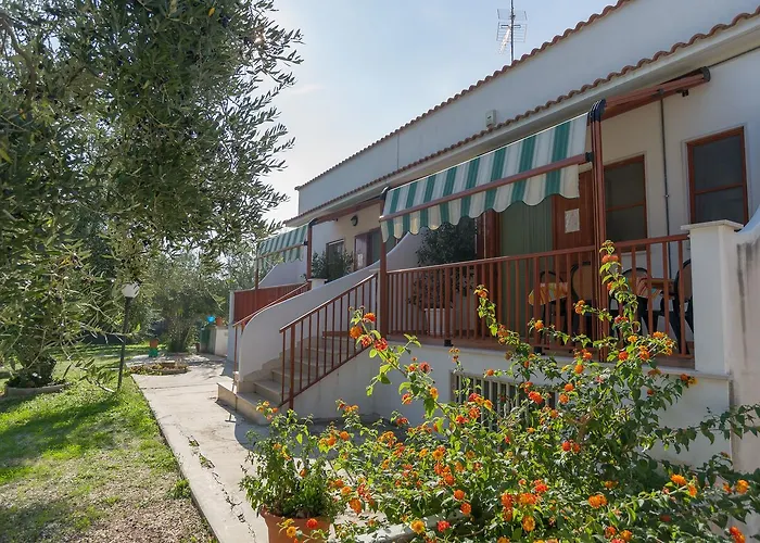 アパートホテル B&B Lido Dei Pini マッティナータ