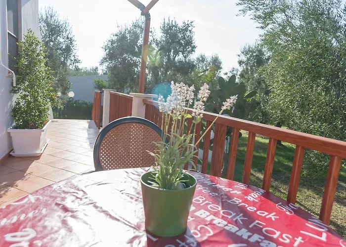 B&B Lido Dei Pini アパートホテル マッティナータ